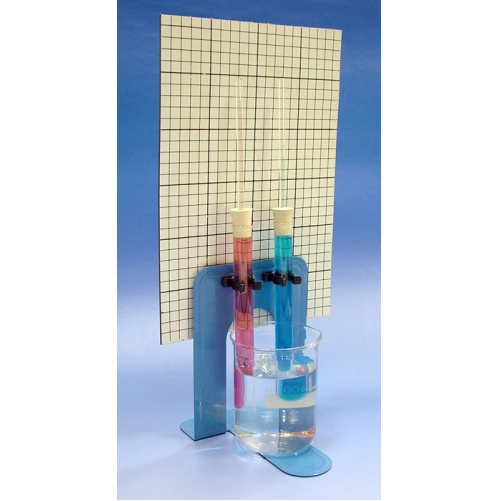 Rozťažnosť tekut&iacute;n na stojane