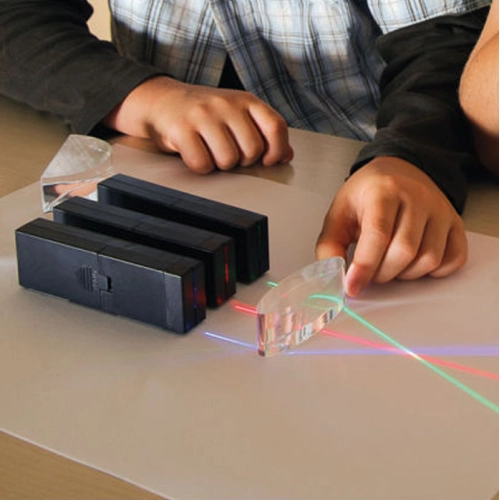 LED farebn&eacute; projektory